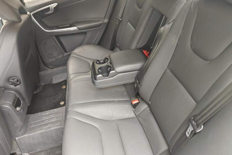 Used Volvo S60 2014 S60L T5 Intelligent Drive Edition Left Rear Seat