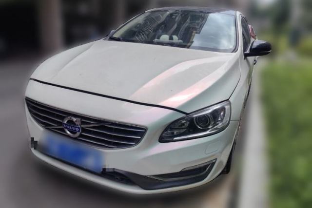 Used Volvo S60 2014 S60L 2.0T Zhiyuan Edition