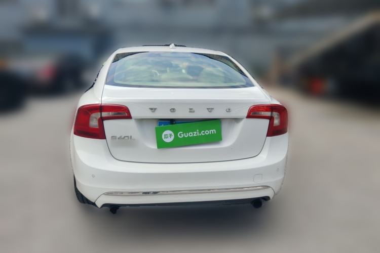 Used Volvo S60 2014 S60L 2.0T Intelligent Upgrade Edition Rear