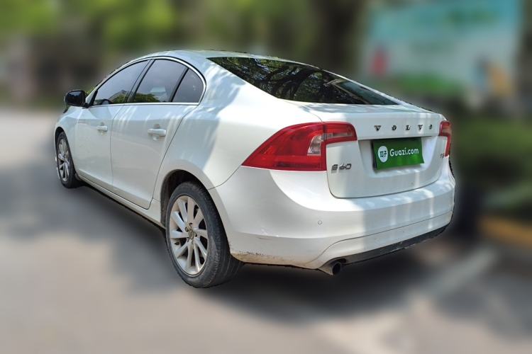 Used Volvo S60 2014 T5 Zhiyi Edition Rear Left 45 Deg