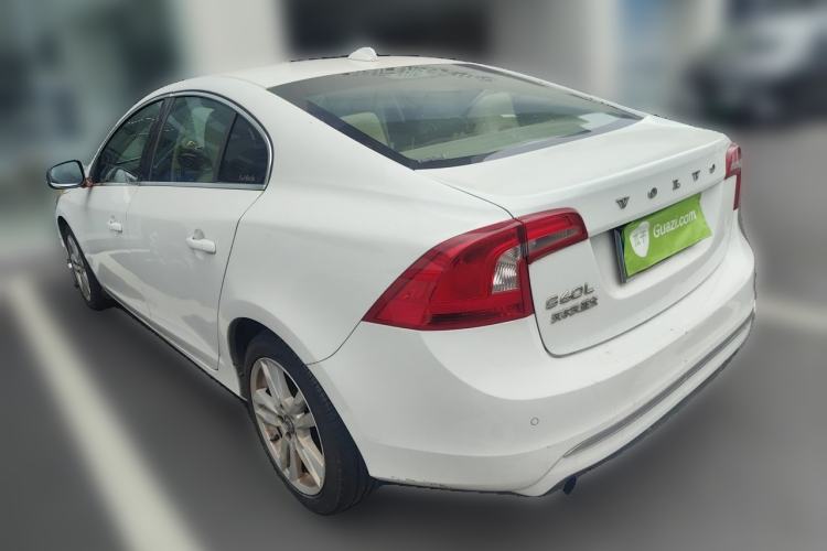Used Volvo S60 2014 S60L 2.0T Zhiyuan Edition Rear Left 45 Deg