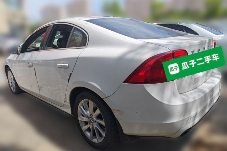 Used Volvo S60 2014 T5 Zhiyi Edition Rear Left 45 Deg