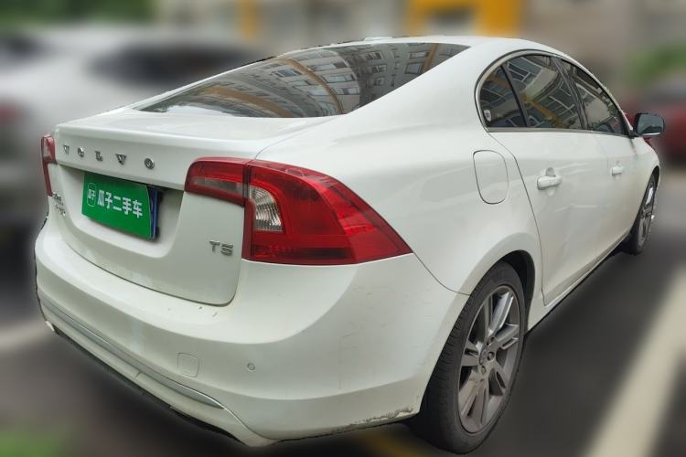 Used Volvo S60 2014 S60L T5 Smart Upgrade Edition Rear Right 45 Deg