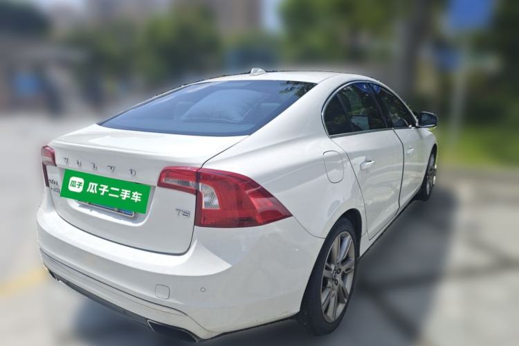 Used Volvo S60 2014 S60L T5 Intelligent Drive Edition Rear Right 45 Deg