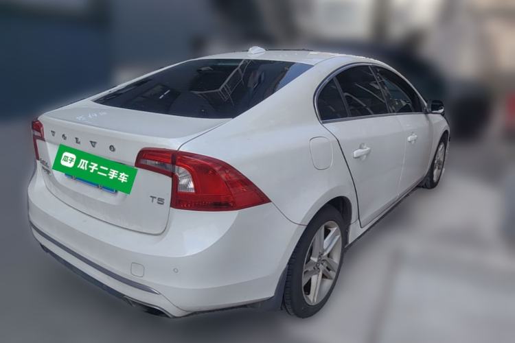 Used Volvo S60 2014 S60L T5 Intelligent Drive Edition Rear Right 45 Deg