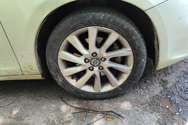 Used Volvo S60 2014 T5 Zhiyi Edition Right Front Wheel Hub