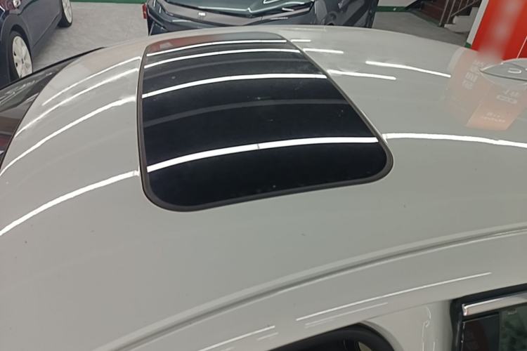 Used Volvo S60 2014 S60L 2.0T Zhiyuan Edition Roof