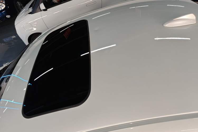 Used Volvo S60 2014 S60L 2.0T Zhiyuan Edition Roof