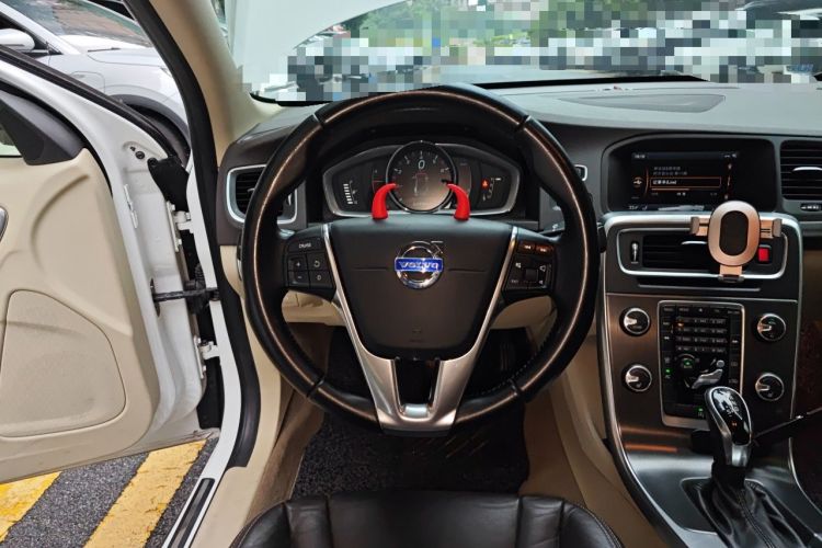 Used Volvo S60 2014 S60L T5 Intelligent Drive Edition Steering Wheel