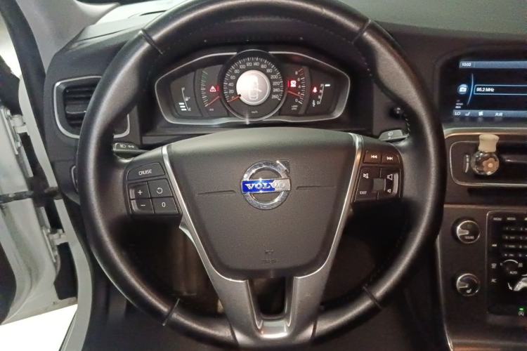 Used Volvo S60 2014 T5 Zhiyi Edition Steering Wheel