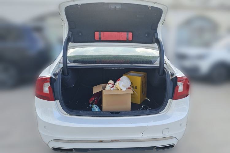 Used Volvo S60 2014 S60L T5 Intelligent Drive Edition Trunk