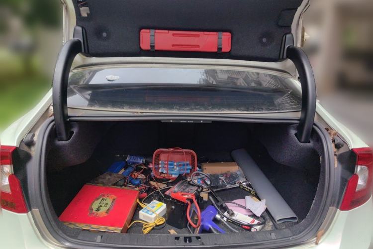 Used Volvo S60 2014 S60L 2.0T Zhiyuan Edition Trunk