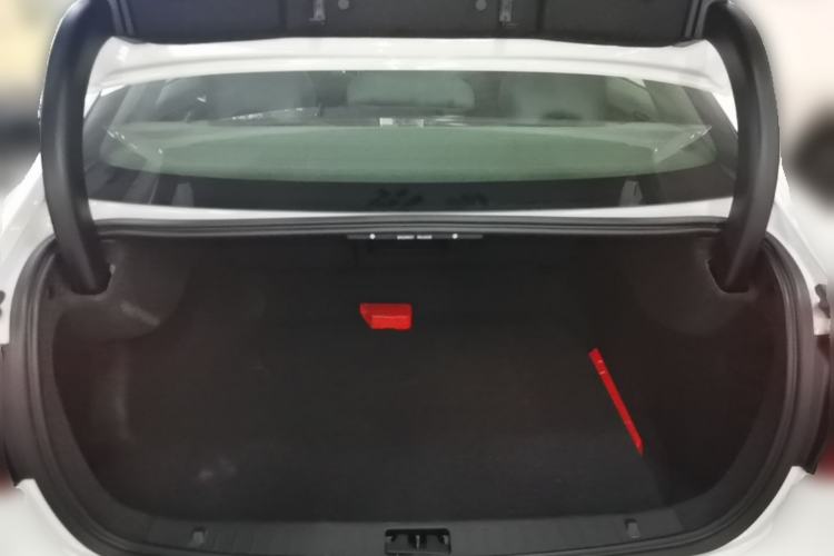 Used Volvo S60 2014 S60L 2.0T Zhiyuan Edition Trunk