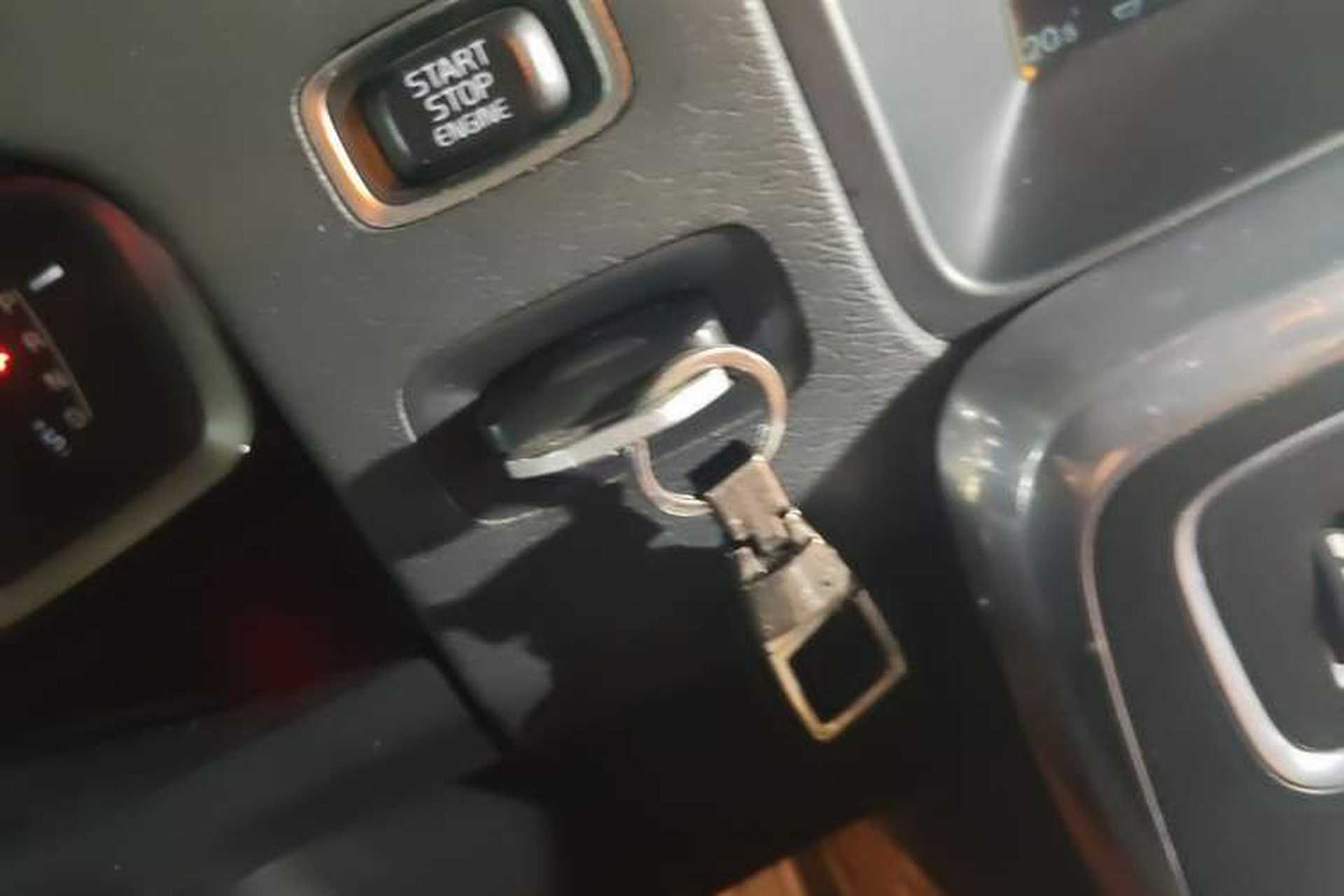Used Volvo S60 2014 S60L 2.0T Zhiyuan Edition Vehicle Key