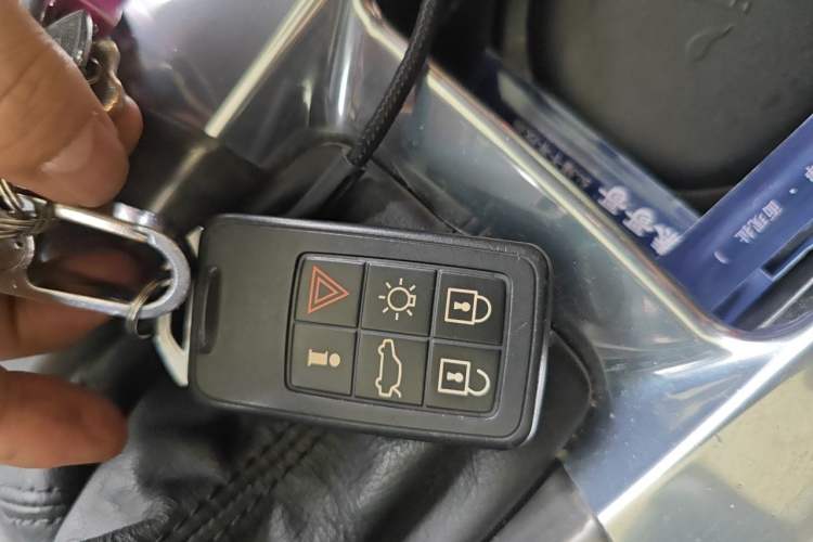 Used Volvo S60 2014 S60L T5 Intelligent Drive Edition Vehicle Key