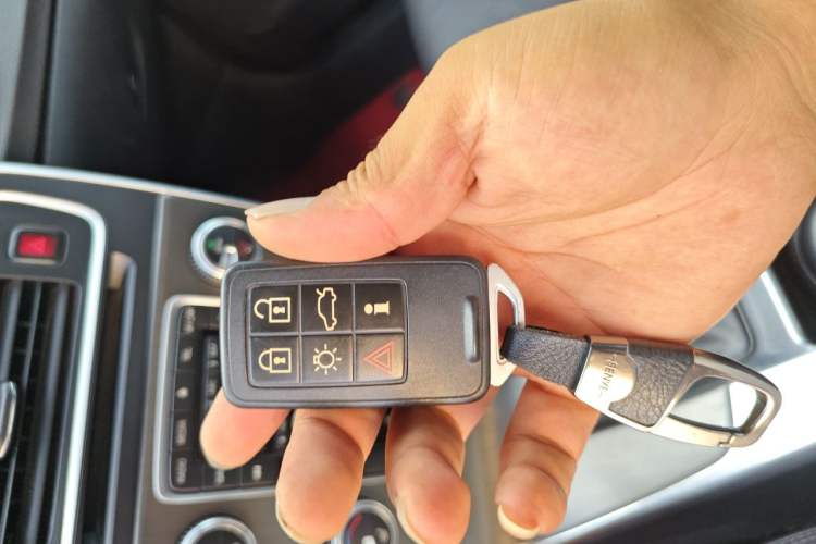 Used Volvo S60 2014 S60L T5 Intelligent Drive Edition Vehicle Key