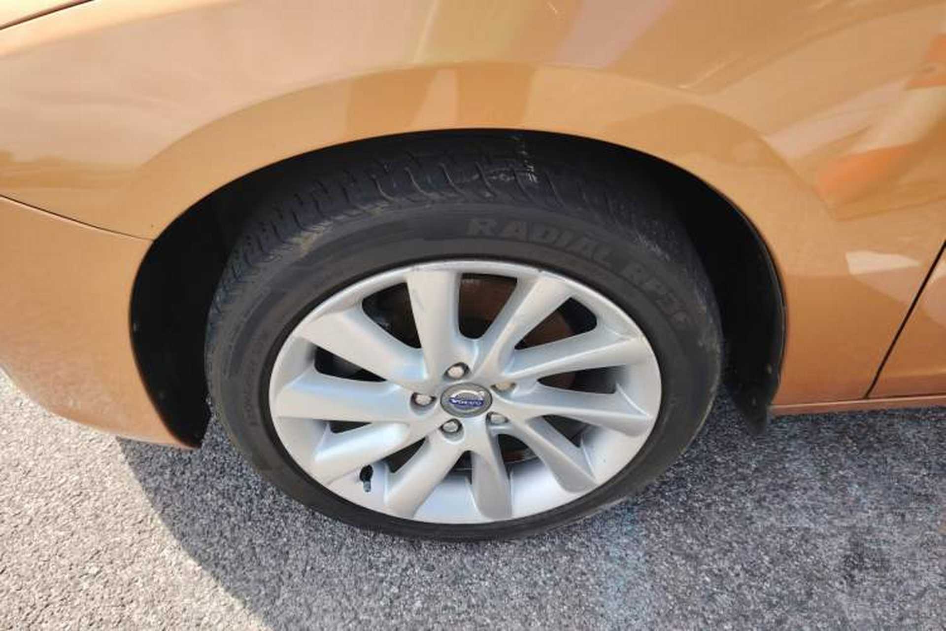 Used Volvo S60 2014 S60L 2.0T Zhiyuan Edition Exterior 7