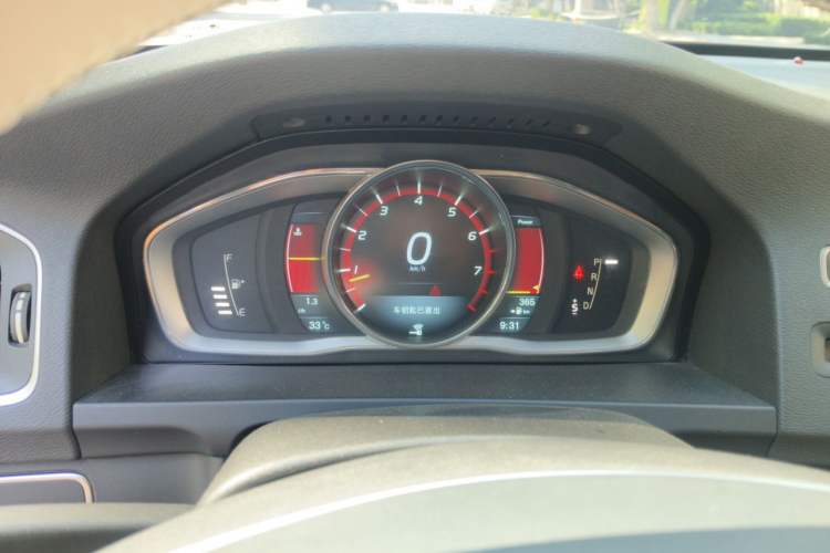 Used Volvo S60 2014 T5 Zhiya Edition Instrument Cluster
