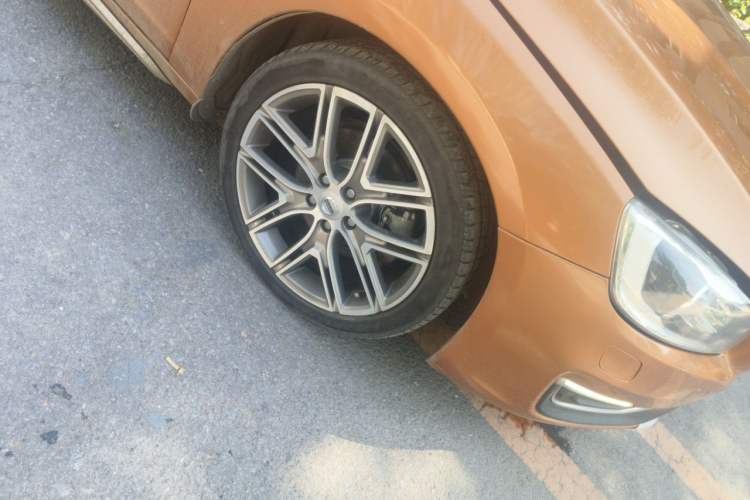 Used Volvo S60 2014 T5 Zhiya Edition Right Front Wheel Hub