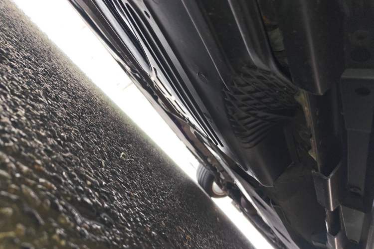 Used Volvo S60 2015 S60L 2.0T Zhiyuan Edition Chassis Rear Right