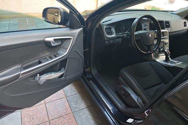 Used Volvo S60 2015 S60L 2.0T Smart Drive Edition Driver Seat