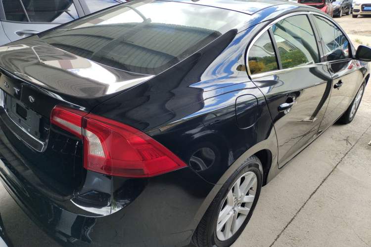 Used Volvo S60 2015 S60L 2.0T Smart Drive Edition Exterior 3