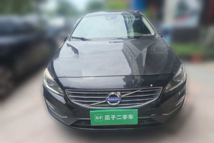 Used Volvo S60 2015 S60L 2.0T Zhiyuan Edition Front
