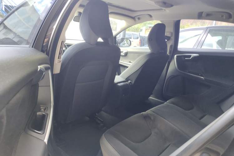 Used Volvo S60 2015 S60L 2.0T Smart Drive Edition Interior 1