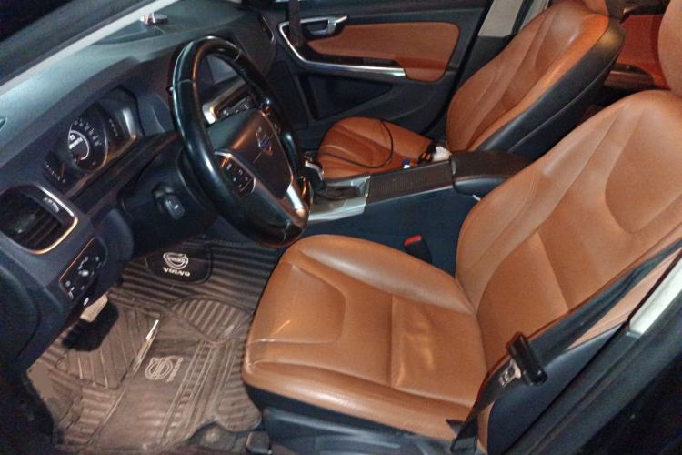 Used Volvo S60 2015 S60L 2.0T Zhiyuan Edition Left Front Seat