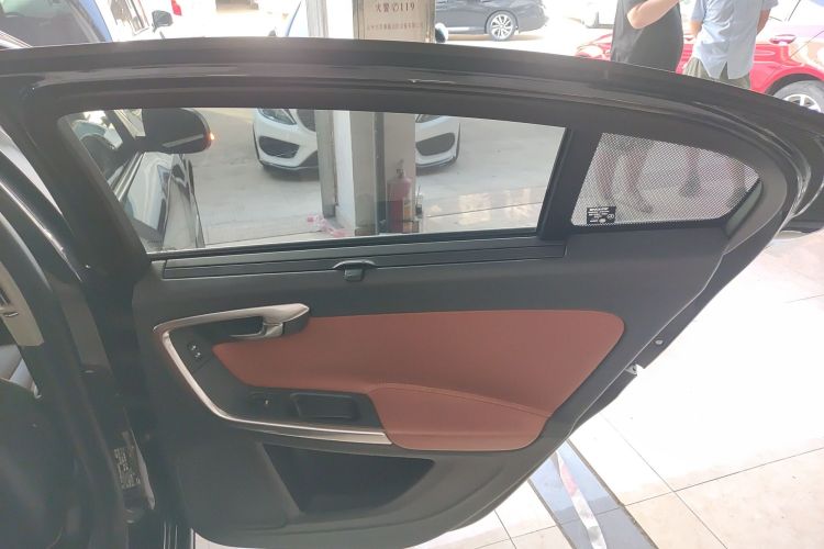 Used Volvo S60 2015 S60L T5 Intelligent Drive Edition Right Rear Door Interior