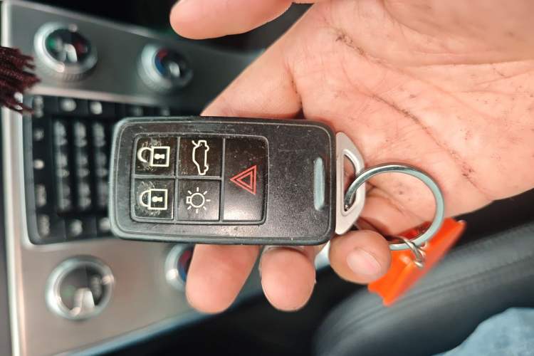 Used Volvo S60 2015 S60L 2.0T Zhiyuan Edition Vehicle Key