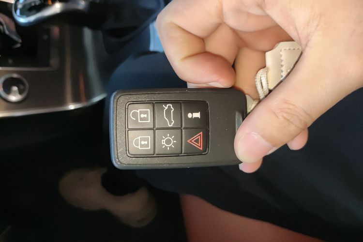 Used Volvo S60 2015 S60L T5 Intelligent Drive Edition Vehicle Key
