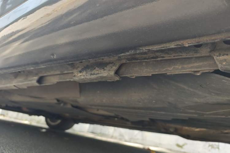 Used Volvo S60 2015 S60L 2.0T Zhiyuan Edition Chassis Rear Left
