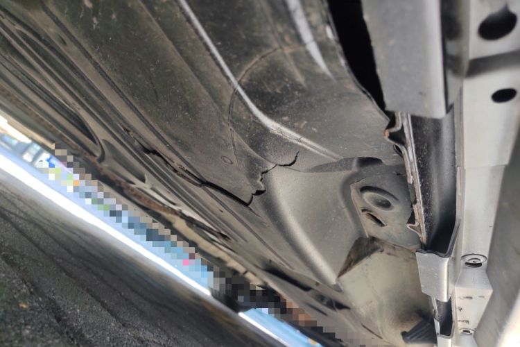 Used Volvo S60 2015 S60L 2.0T Zhiyuan Edition Chassis Rear Right
