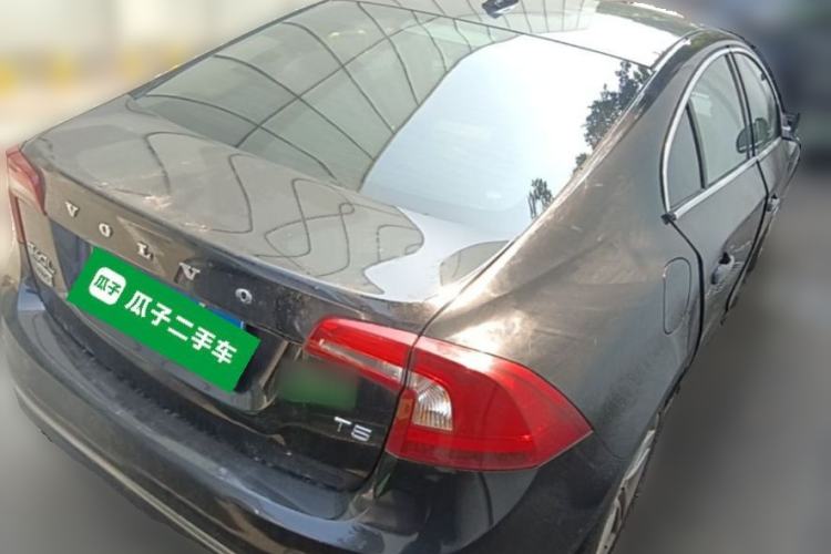 Used Volvo S60 2015 S60L T5 Intelligent Drive Edition Rear Right 45 Deg