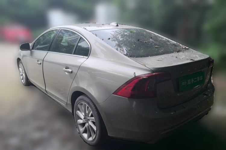 Used Volvo S60 2015 S60L 2.0T Zhiyuan Edition Rear Left 45 Deg