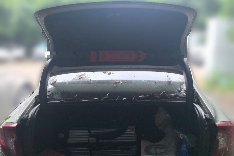 Used Volvo S60 2015 S60L 2.0T Zhiyuan Edition Trunk
