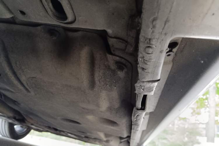 Used Volvo S60 2015 S60L T5 Zhiyue Edition Chassis Front Left