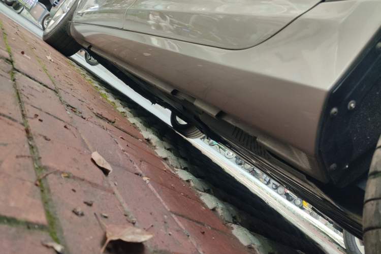 Used Volvo S60 2015 S60L 2.0T Zhiyuan Edition Chassis Rear Left