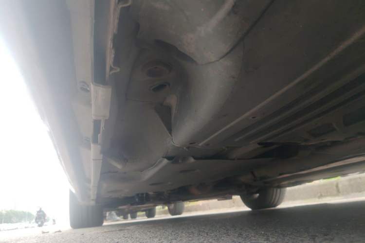 Used Volvo S60 2015 S60L 2.0T Zhiyuan Edition Chassis Rear Left