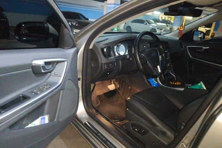 Used Volvo S60 2015 S60L T5 Intelligent Drive Edition Driver Seat