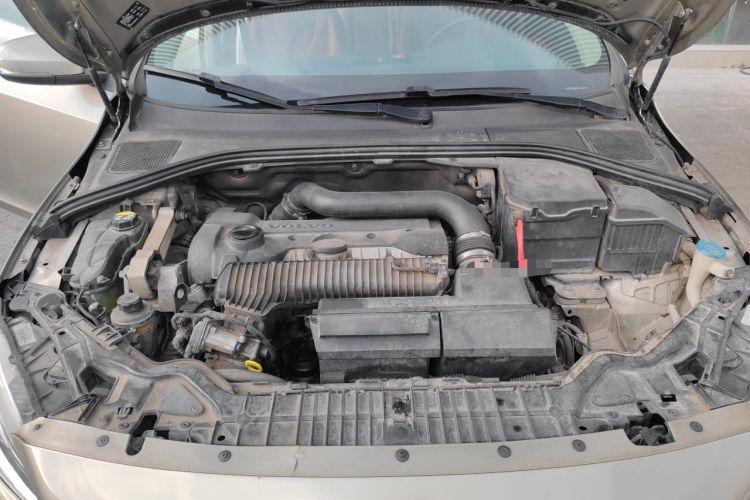 Used Volvo S60 2015 S60L T5 Intelligent Drive Edition Engine Bay