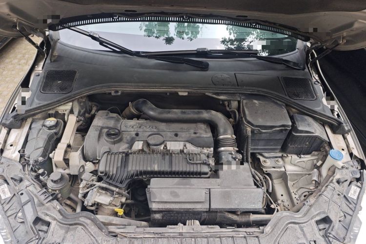 Used Volvo S60 2015 S60L T5 Intelligent Drive Edition Engine Bay