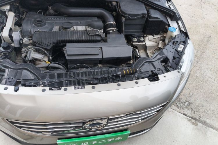 Used Volvo S60 2015 S60L 2.0T Smart Drive Edition Engine Bay Left