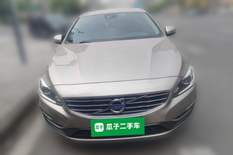 Used Volvo S60 2015 S60L 2.0T Zhiyuan Edition Front