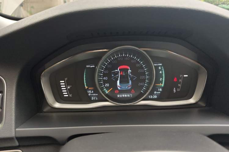 Used Volvo S60 2015 S60L T5 Intelligent Drive Edition Instrument Cluster