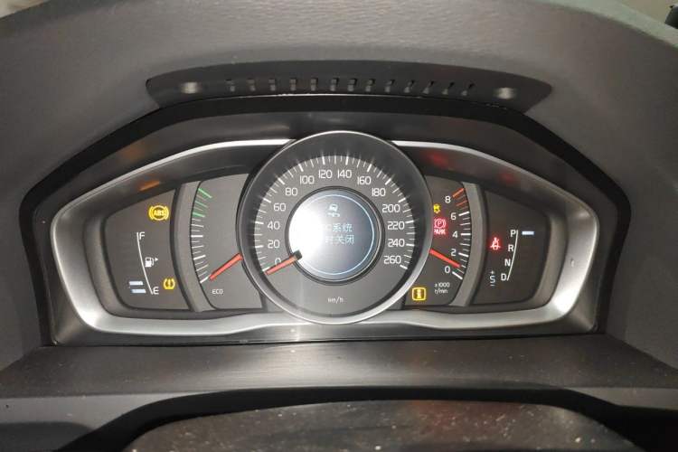 Used Volvo S60 2015 S60L 2.0T Smart Drive Edition Instrument Cluster