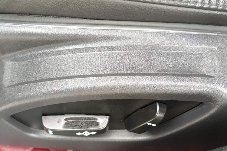 Used Volvo S60 2015 S60L 2.0T Smart Drive Edition Interior 3