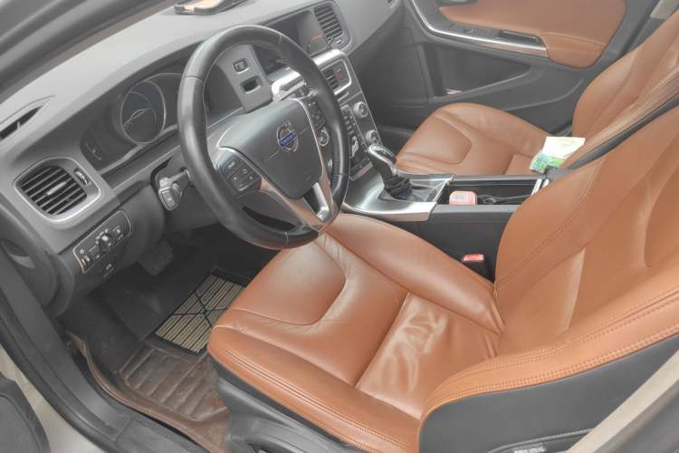 Used Volvo S60 2015 S60L T5 Intelligent Drive Edition Left Front Seat