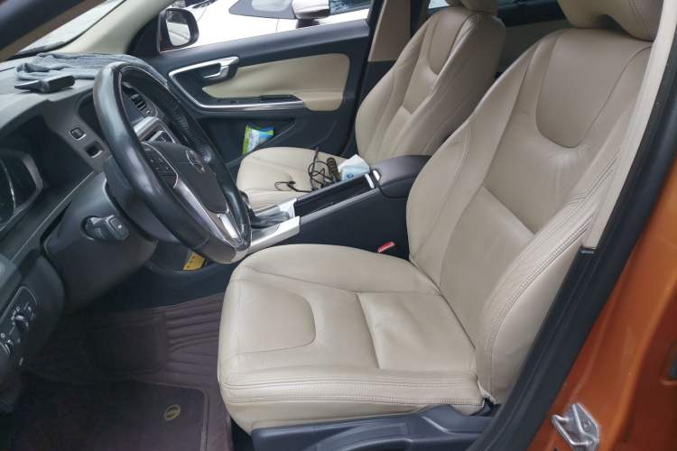 Used Volvo S60 2015 S60L T5 Intelligent Drive Edition Left Front Seat